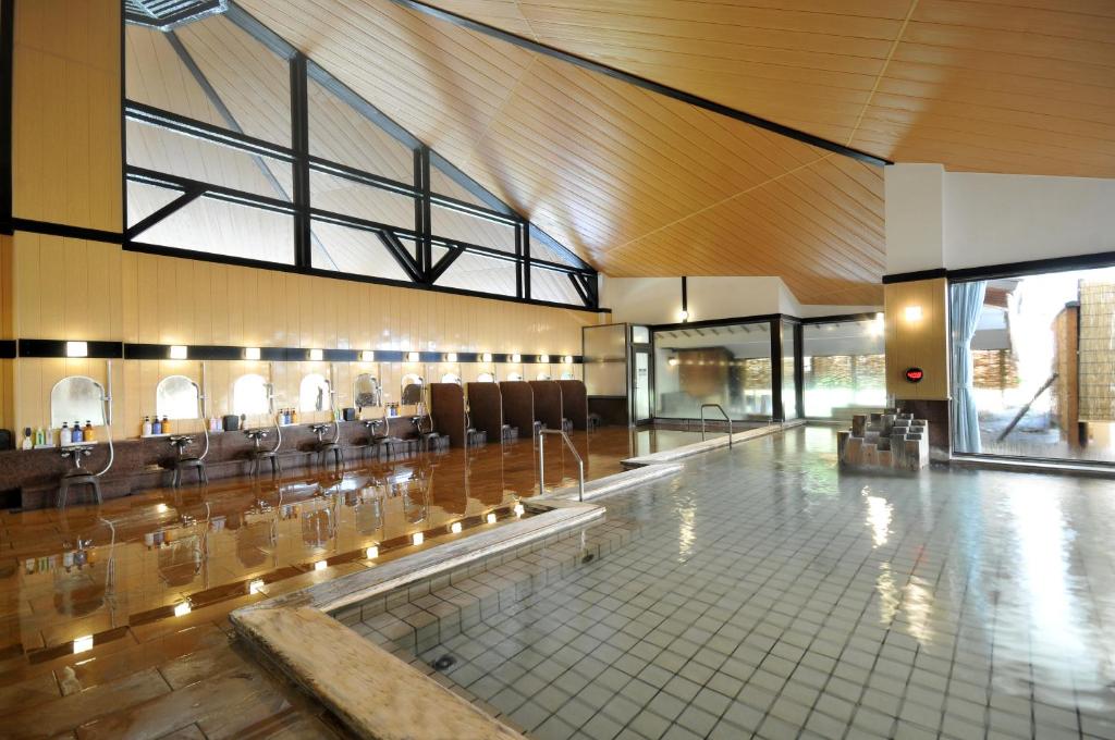 Kurobe Kanko Hotel Indoor Onsen Bath