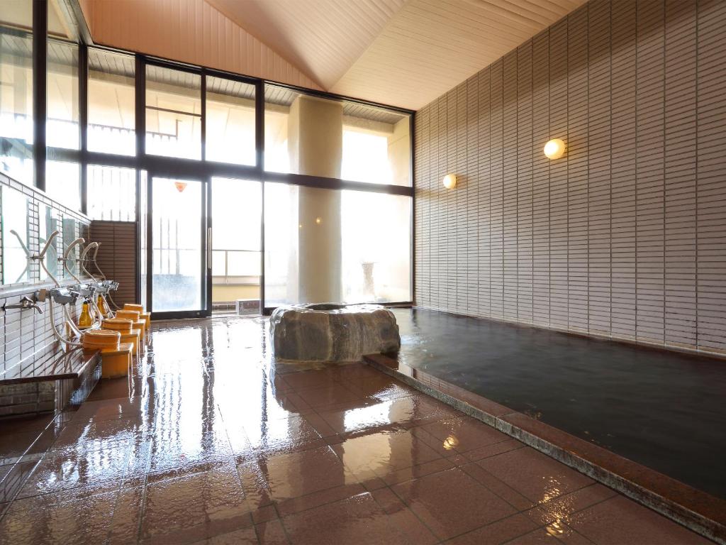 Kurobe Sun Valley Hotel Indoor Onsen Bath