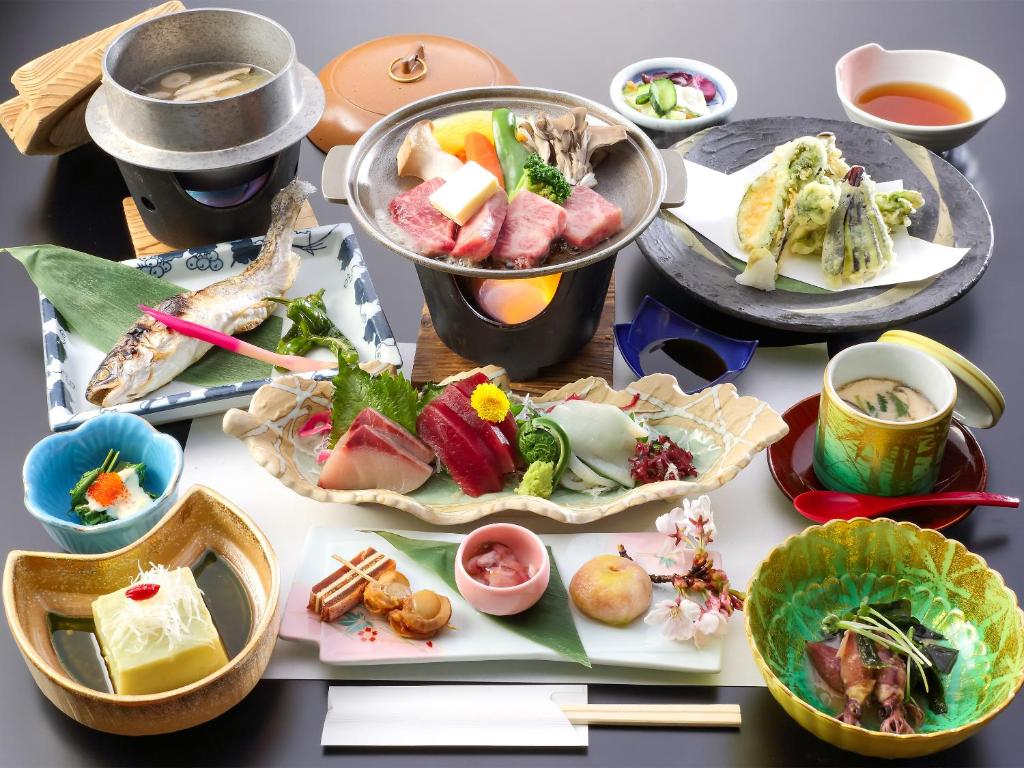 Kurobe Sun Valley Hotel Kaiseki Dinner