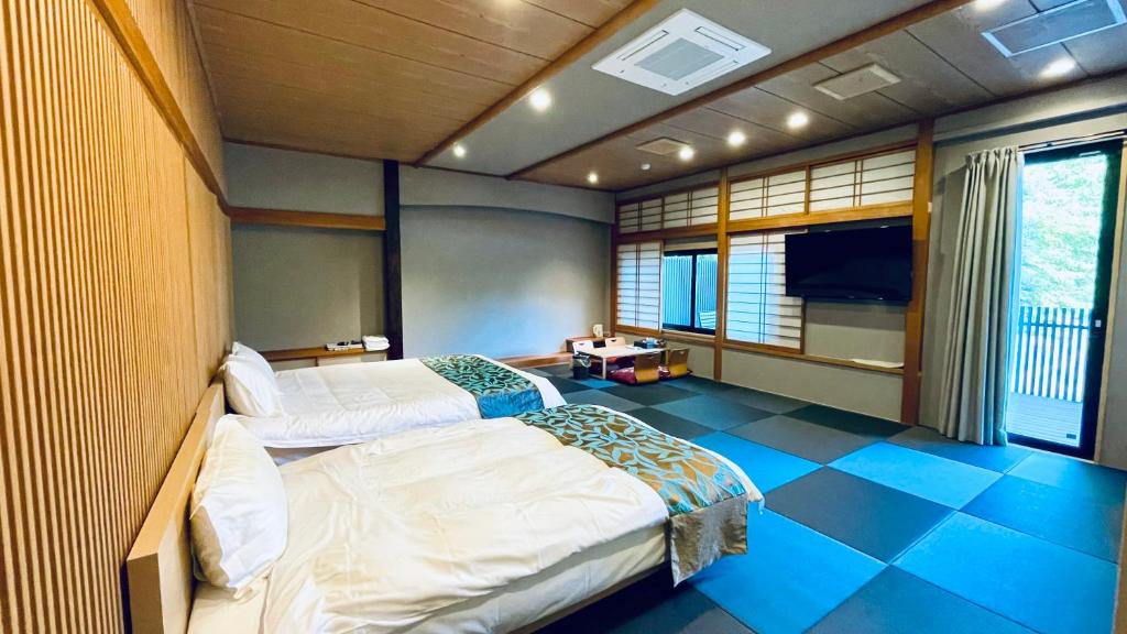 Kurobe Sun Valley Hotel Tatami Room