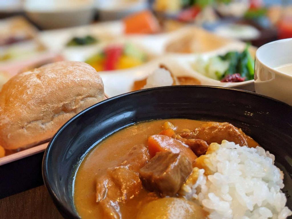 Kutsurogijuku Chiyotaki Breakfast Curry Rice
