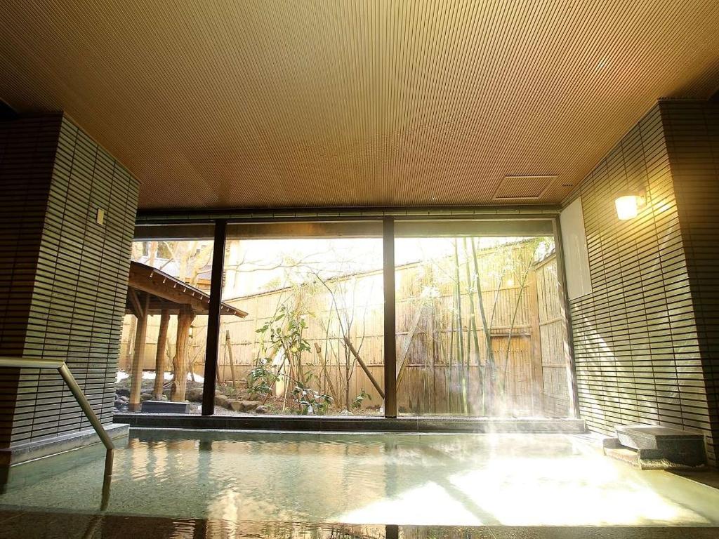 Kutsurogijuku Shintaki Indoor Onsen