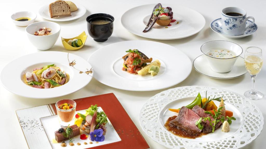 La Vista Yokosuka Kannonzaki Terrace Dinner Course