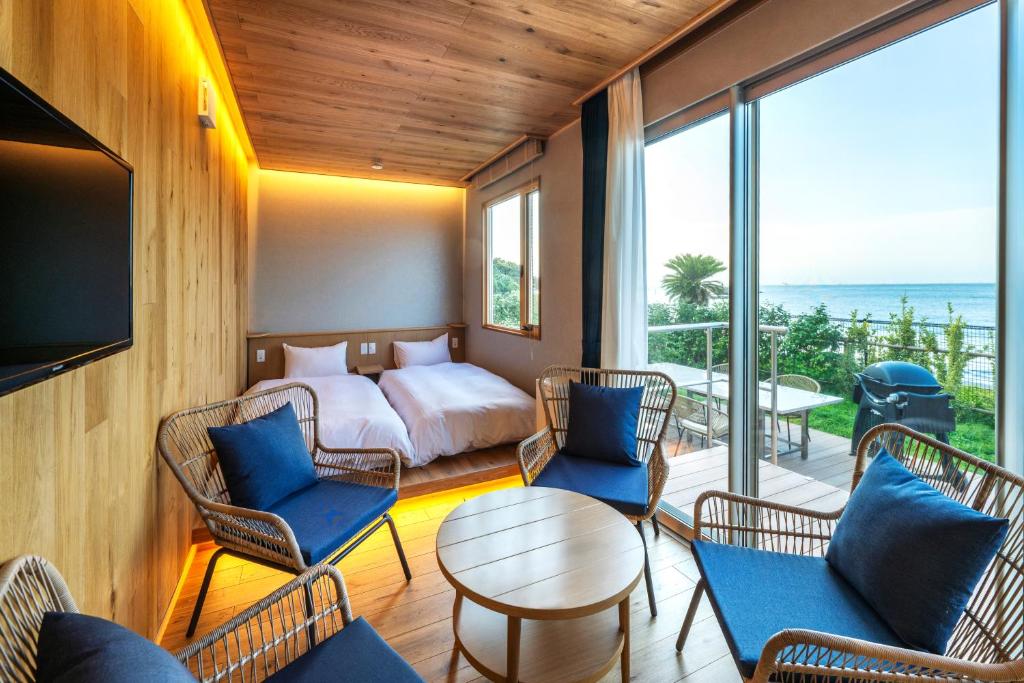 La Vista Yokosuka Kannonzaki Terrace Oceanview Room