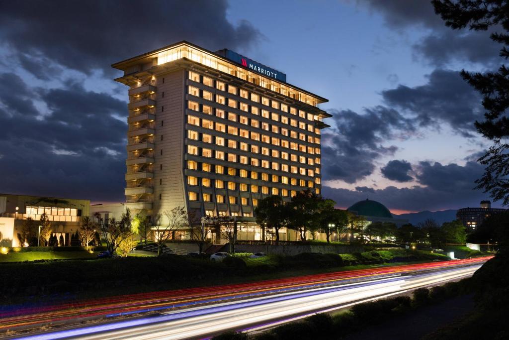 Lake Biwa Marriott Hotel Exterior Night