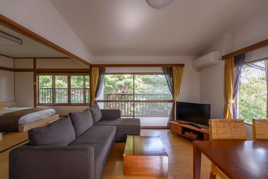 Le Nessa Jogasaki Living Room