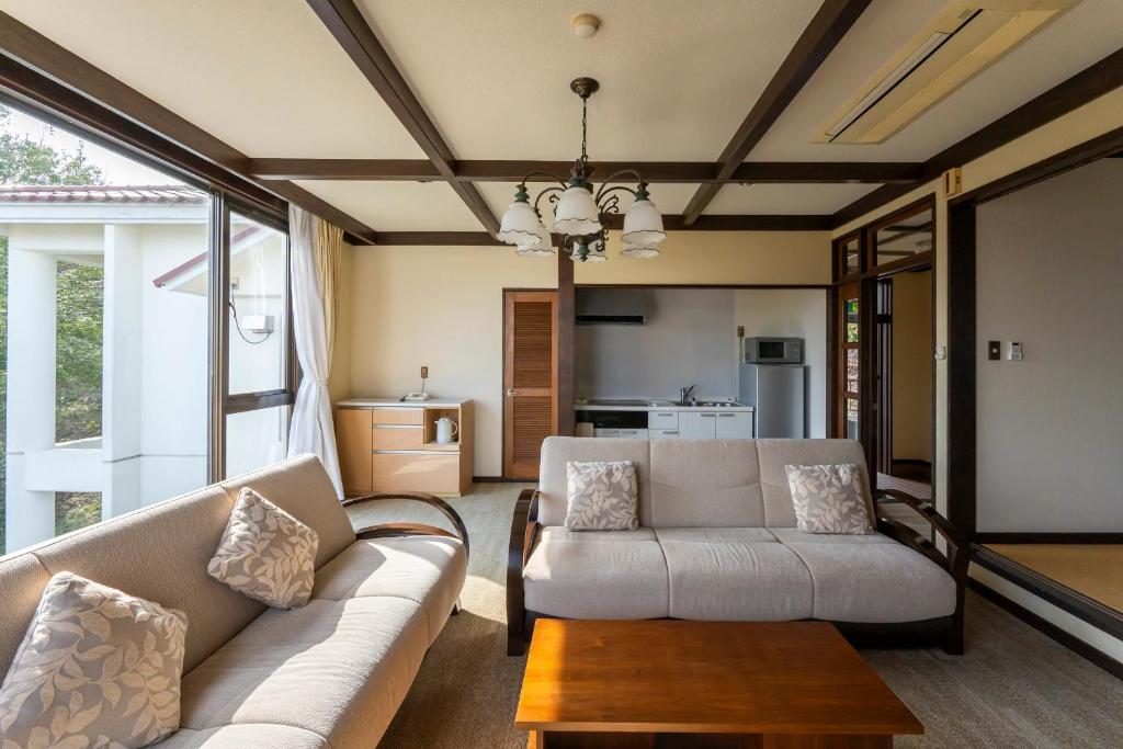 Le Nessa Jogasaki Living Room