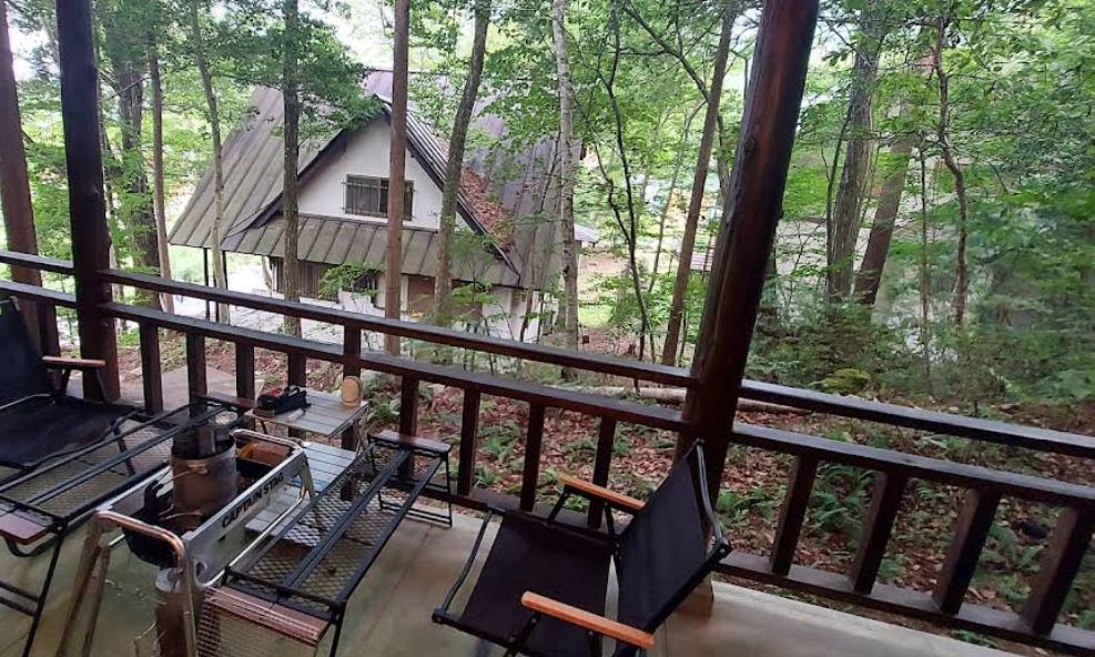 Little Villa Hiiragi Biyori Forest Balcony