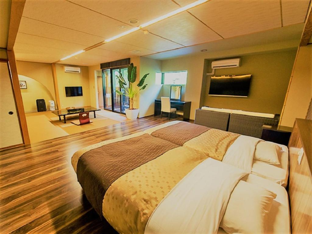 Livemax Resort Tatami Room