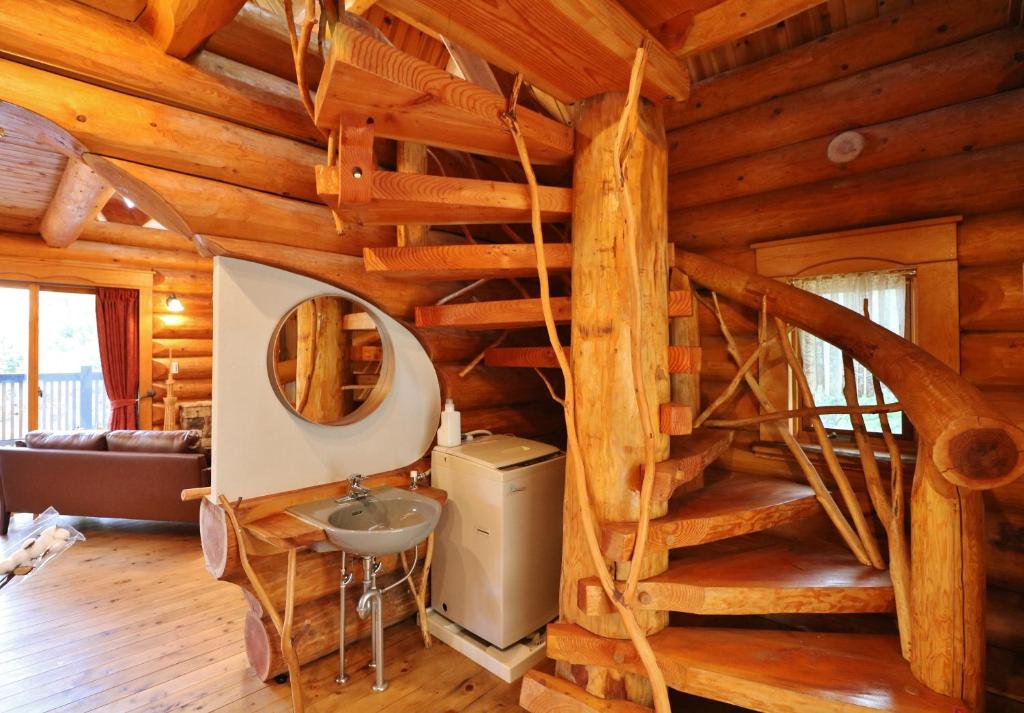 Log Cabin Izu Kogen Log Cabin Interior
