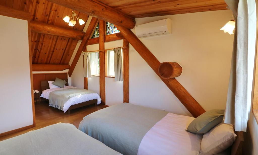 Log Cabin Izu Kogen Triple Bedroom