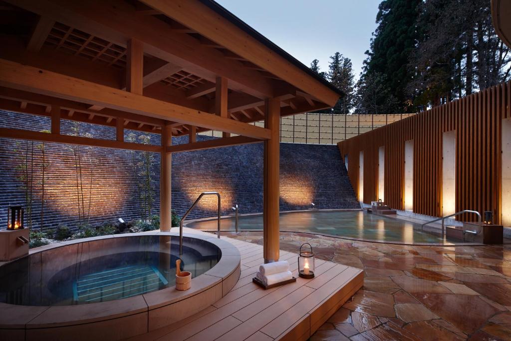 Lotte Arai Resort Open Air Onsen