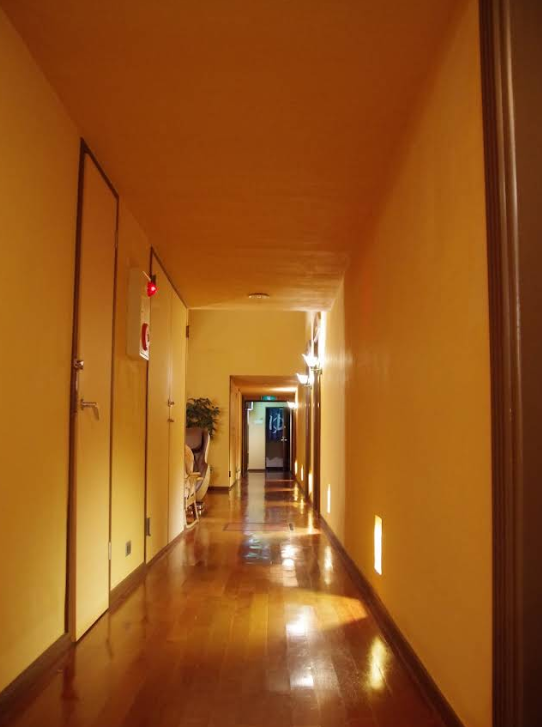 Manor House Ryokan Hallway
