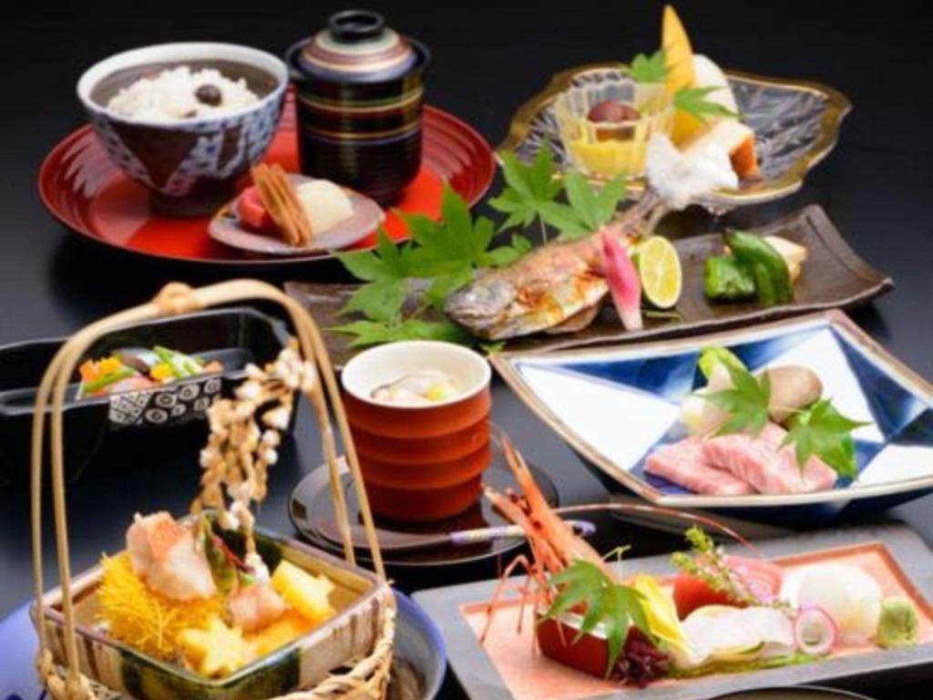 Manten No Yado Kaiseki Meal