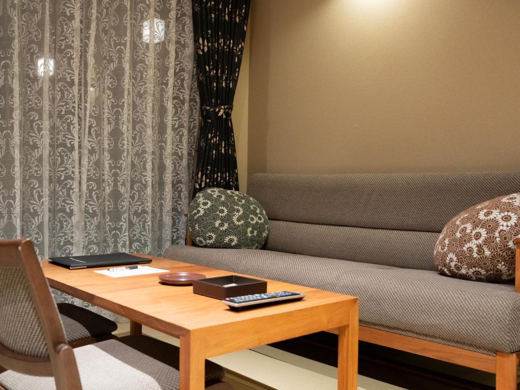 Manten No Yado Sofa Lounge Room