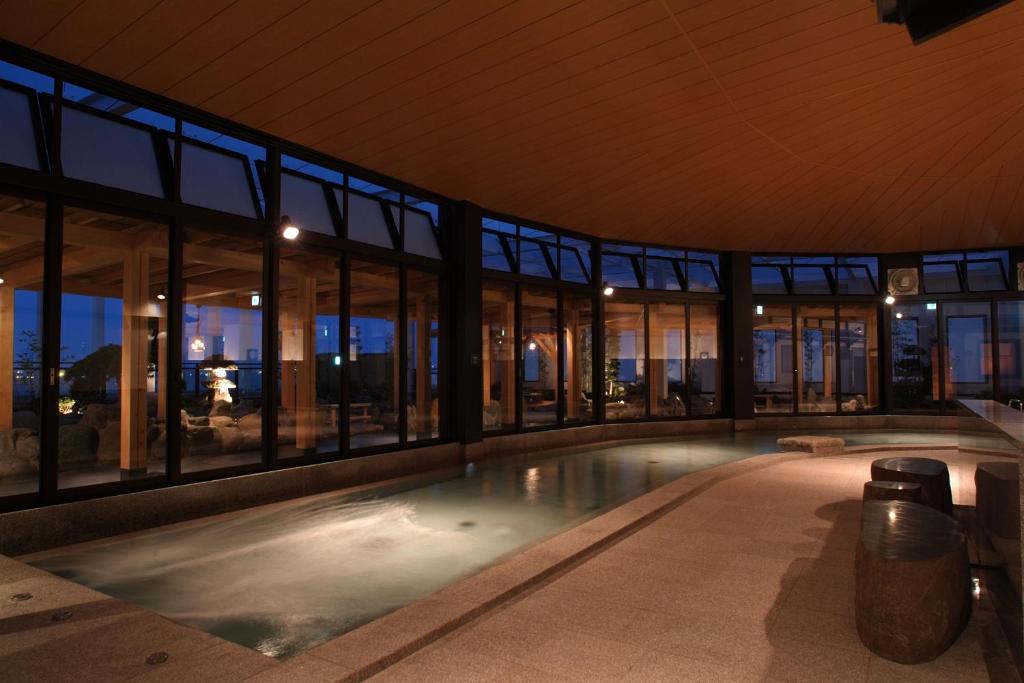 Manyo Club Minato Mirai Indoor Onsen