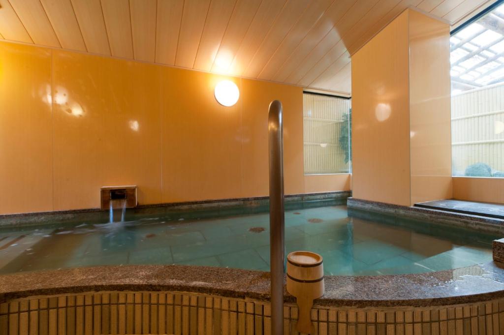 Manyo Ryokan Indoor Bath