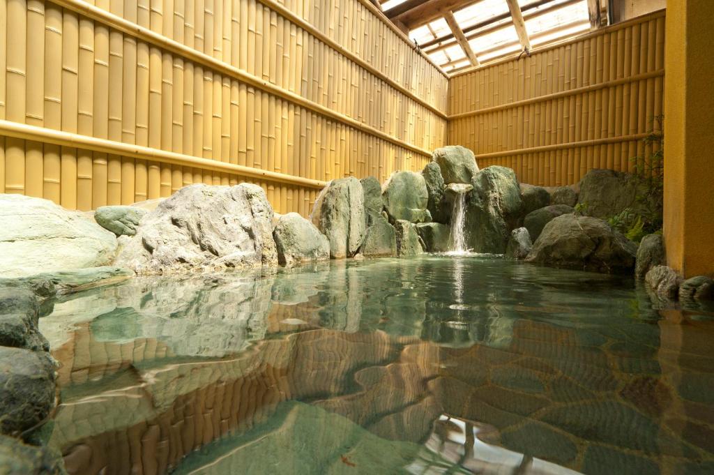 Manyo Ryokan Open Air Onsen