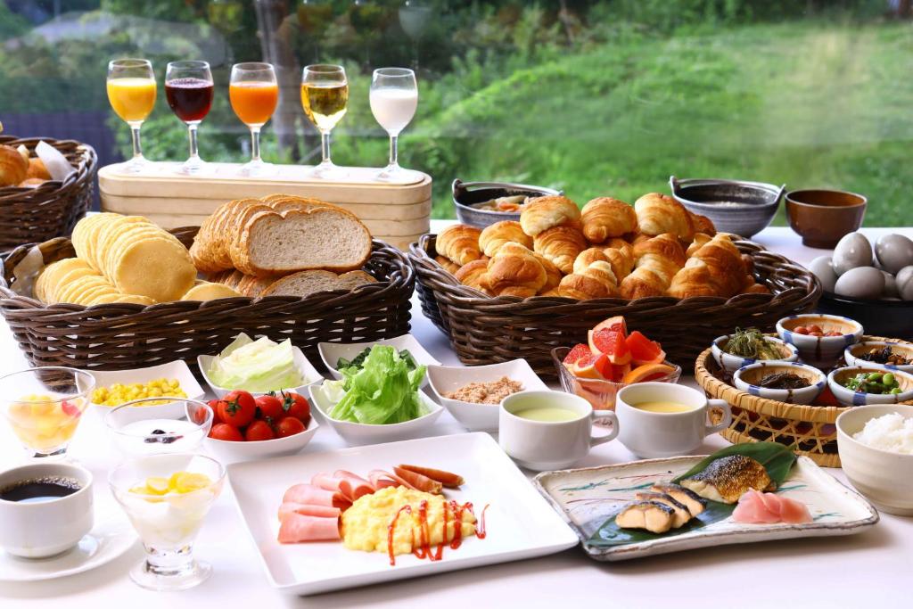 Manza Onsen Nisshinkan Breakfast Buffet