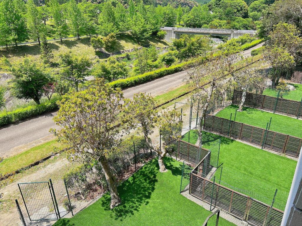 Matsusaka Doggie Paradise Hotel Smeall Dog Run