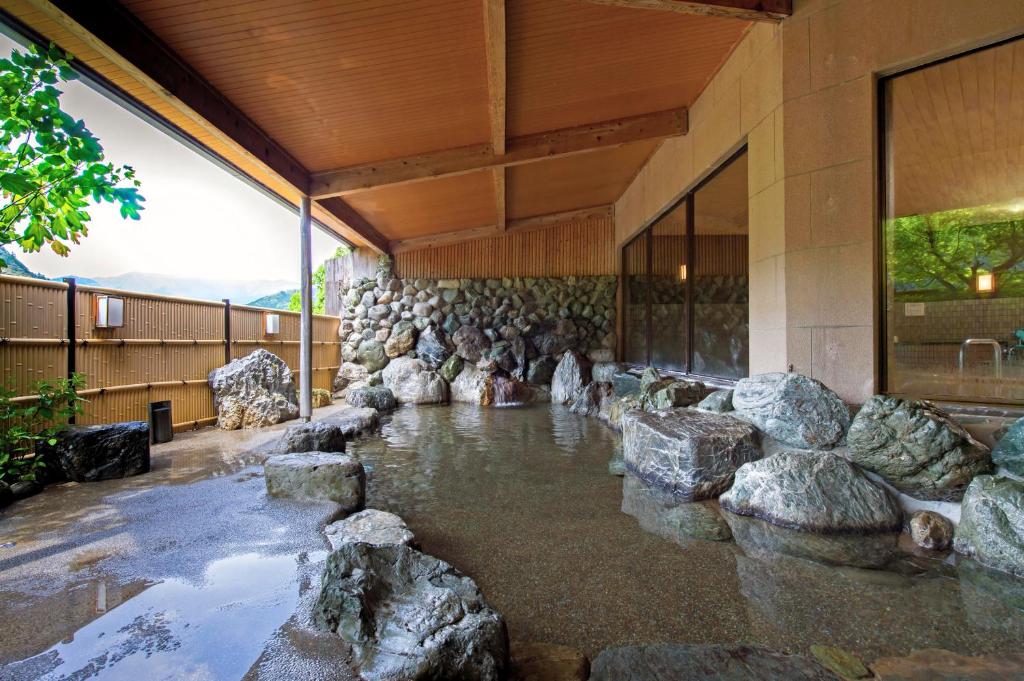 Matsusaka Doggie Paradise Hotel Smeall Open Air Onsen