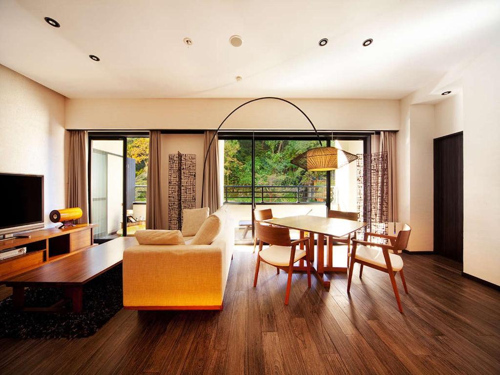 Matsushima Kaku Modern Suite