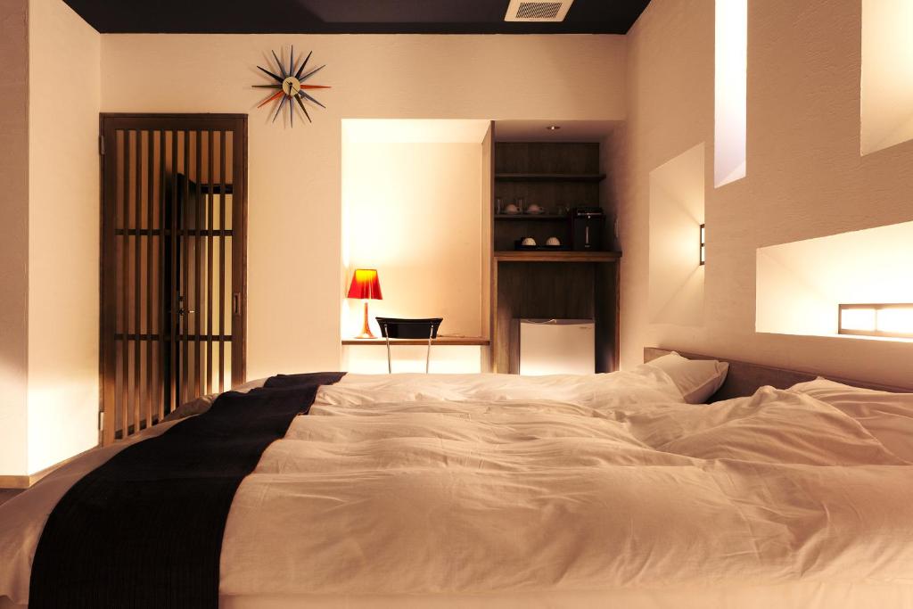 Matsushima Kaku Modern Twin Room