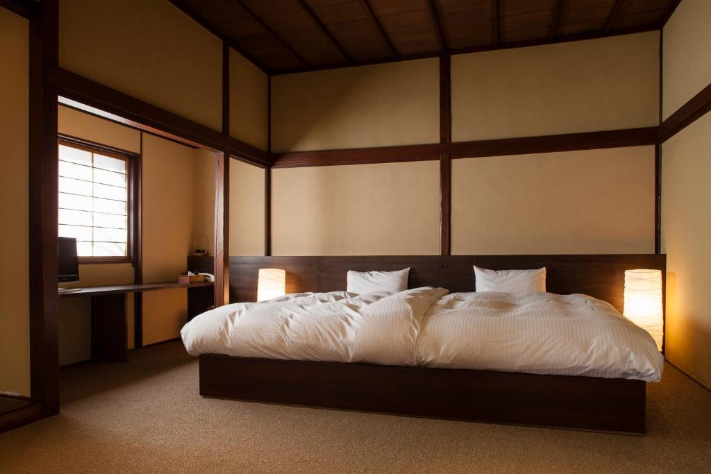 Matsuzakaya Honten Japanese Bedroom