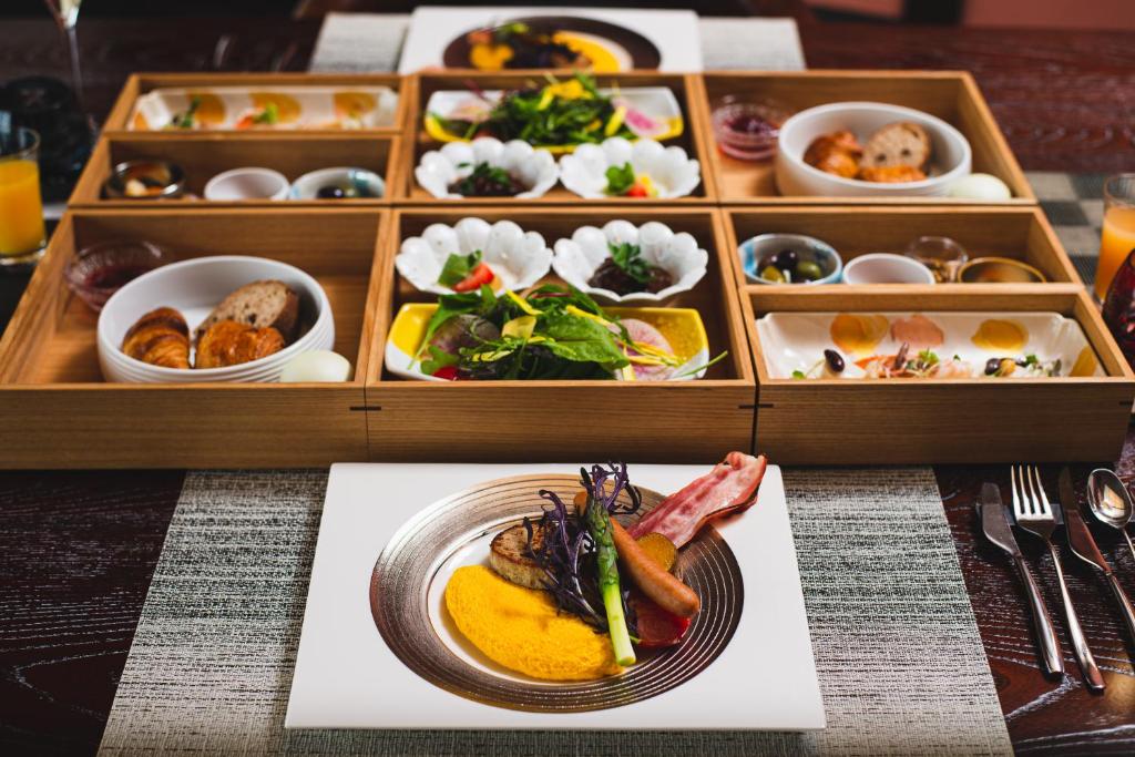 Mayu Futahari Japanese Breakfast