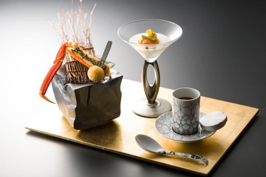 Mayu Futahari Kaiseki Course