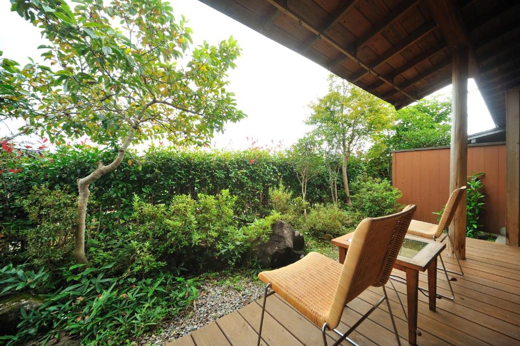 Meigetsuso Garden Terrace