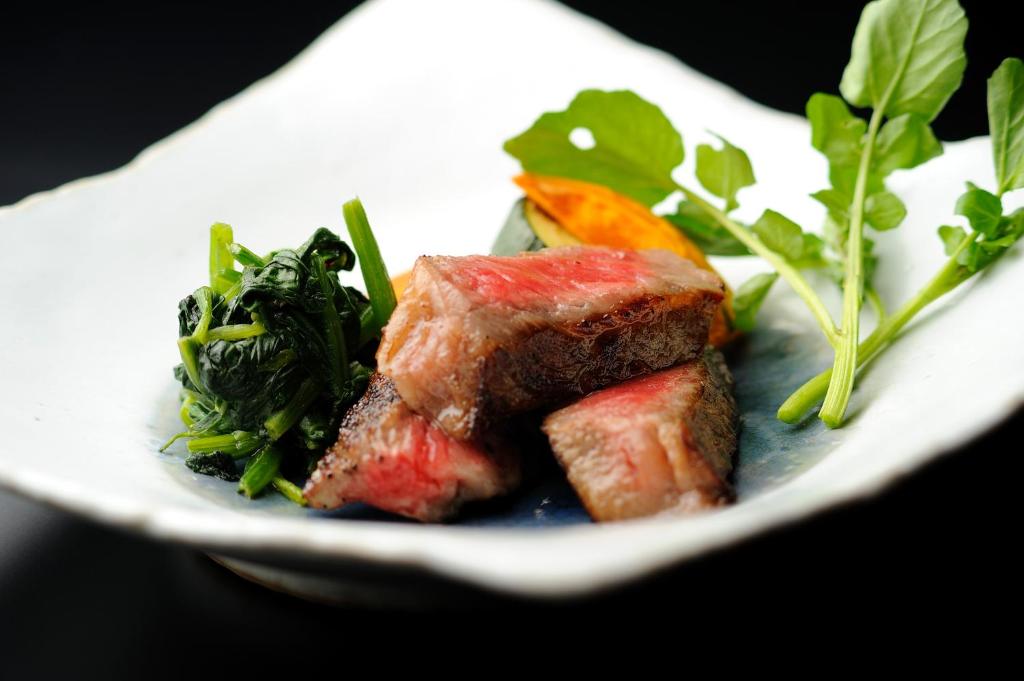 Meigetsuso Wagyu Dish