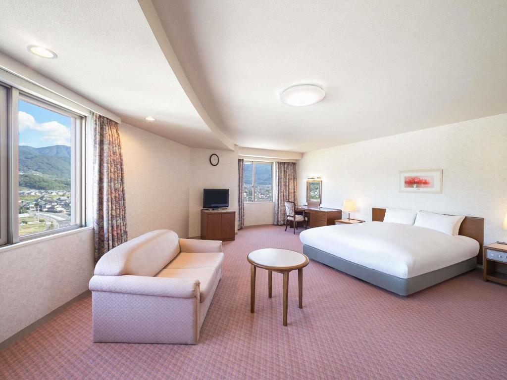 Mercure Nagano Matsushiro Resort Spa Deluxe Room