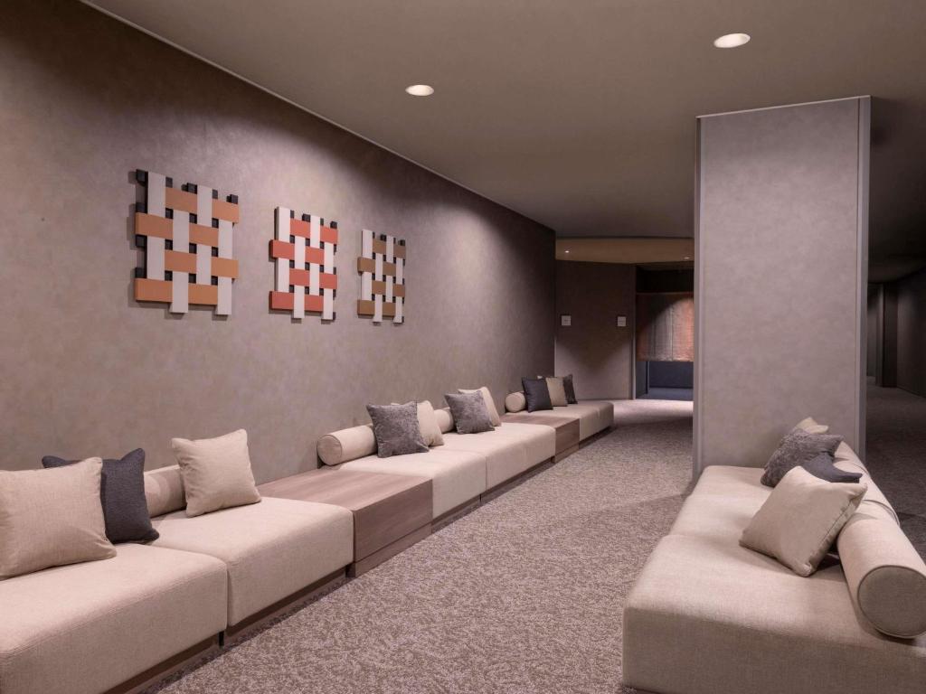 Mercure Nagano Matsushiro Resort Spa Lounge Seating Area