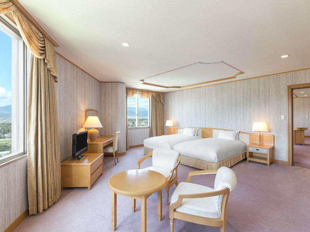 Mercure Nagano Matsushiro Resort Spa Twin Room