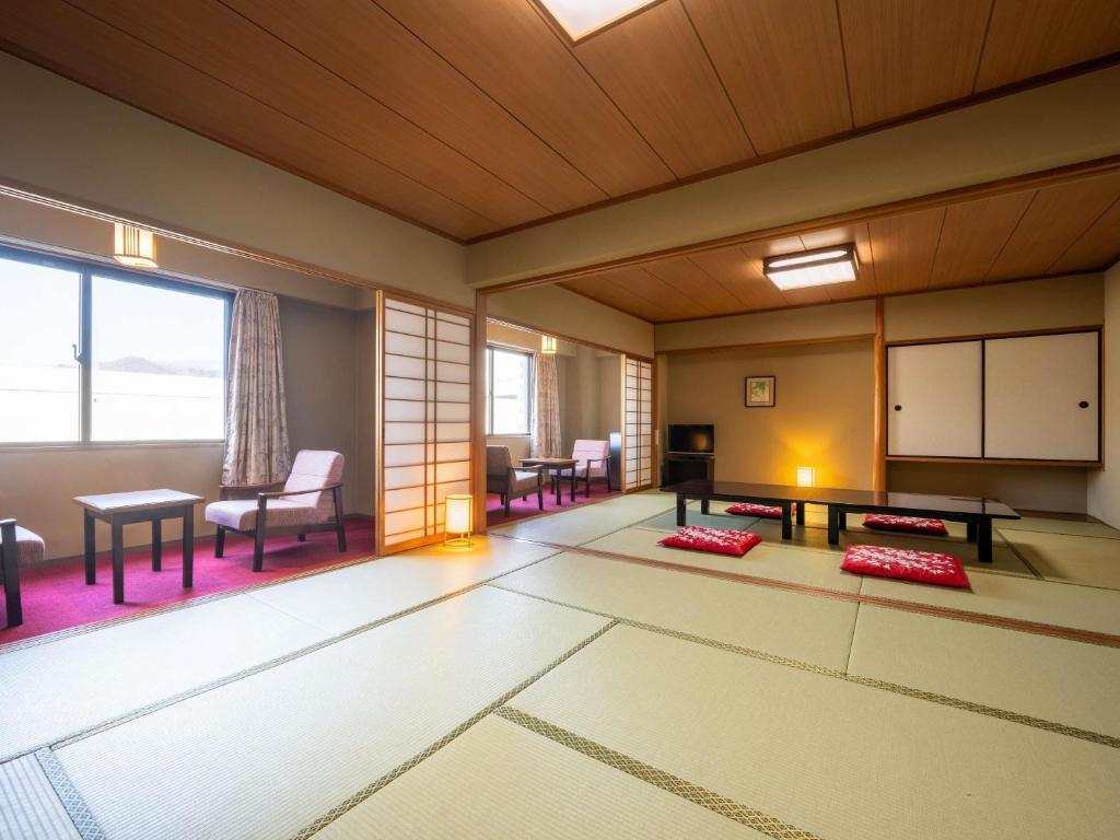 Mercure Urabandai Resort And Spa Tatami Room