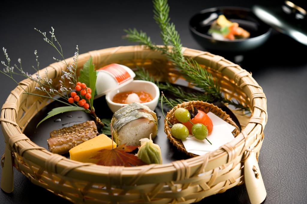 Migiwaya Kaiseki Appetizer