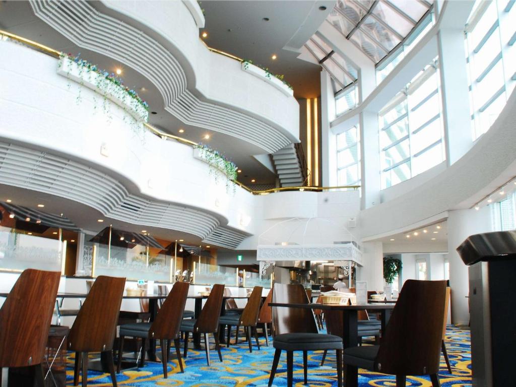 Mikawa Bay Resort Linx Restaurant Interior