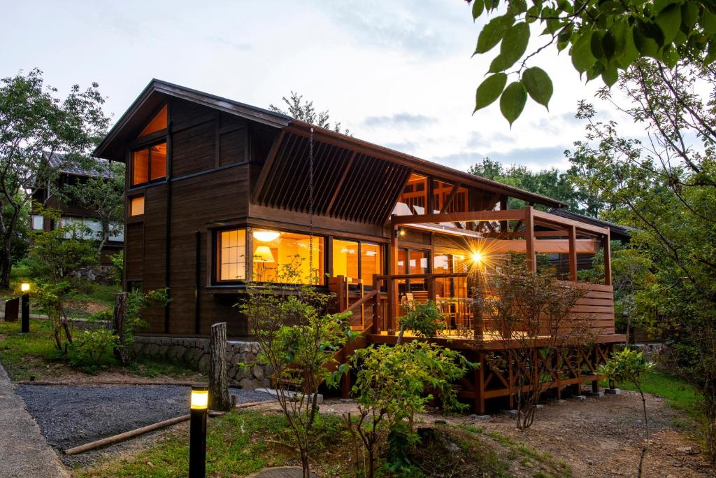 Miyako Resort Okushima Aqua Forest Wooden Cottage Exterior