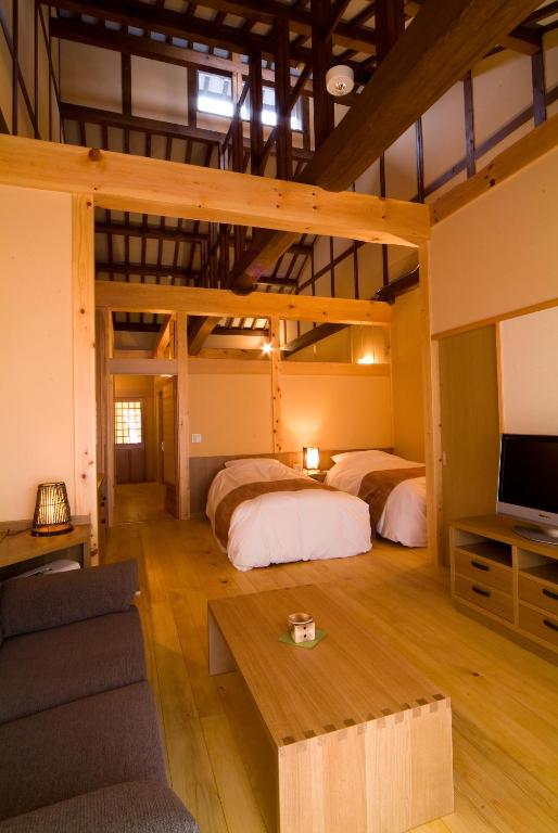 Miyama Ouan Loft Style Guest Room
