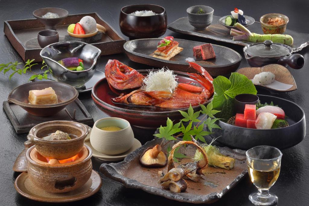 Mizu No Sato Marukyu Ryokan Kaiseki Meal