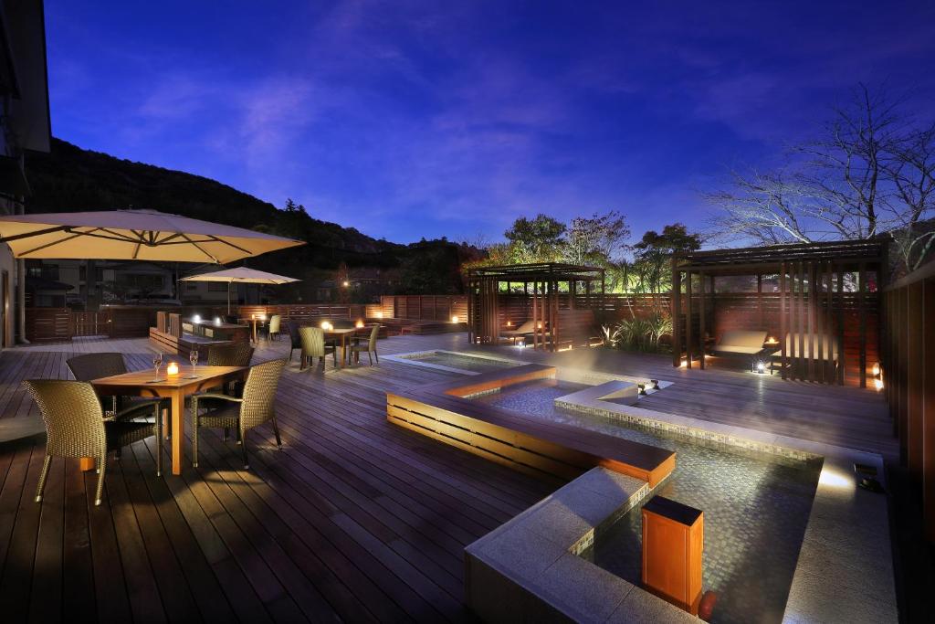 Mizu No Sato Marukyu Ryokan Outdoor Onsen Deck