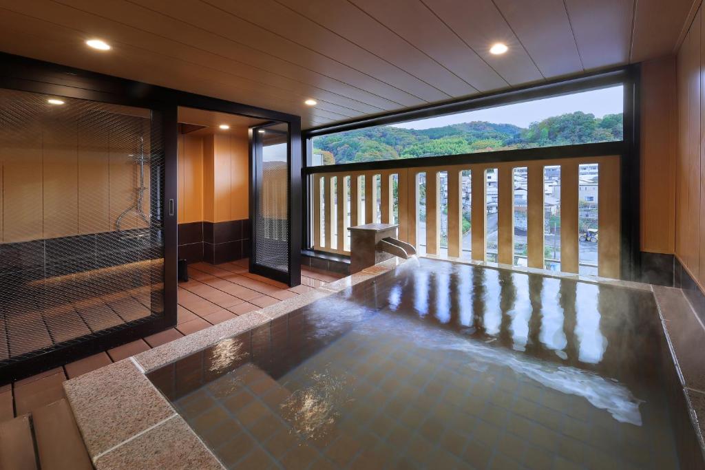 Mizu No Sato Marukyu Ryokan Private Onsen Bath