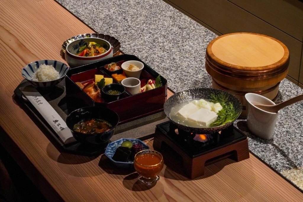 Momoyama Onsen Tsukimikan Japanese Breakfast