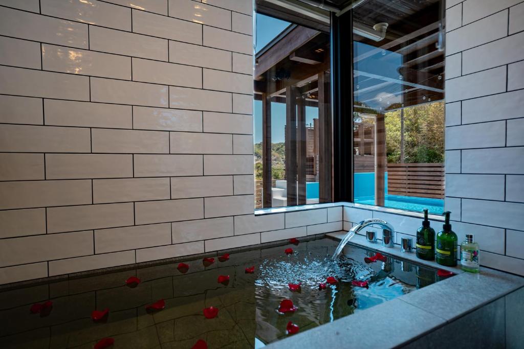 Montevan Resort Villa Private Bath