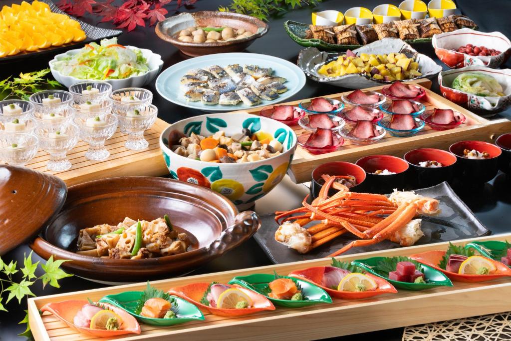 Motosu Phoenix Hotel Buffet Spread
