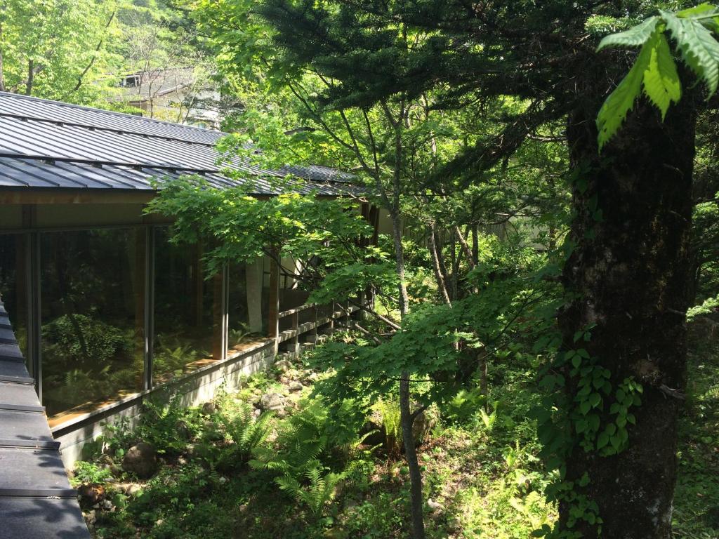Mozumo Forest Ryokan Exterior