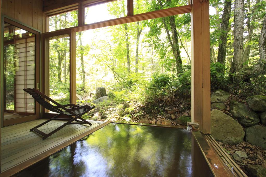Mozumo Open Air Onsen