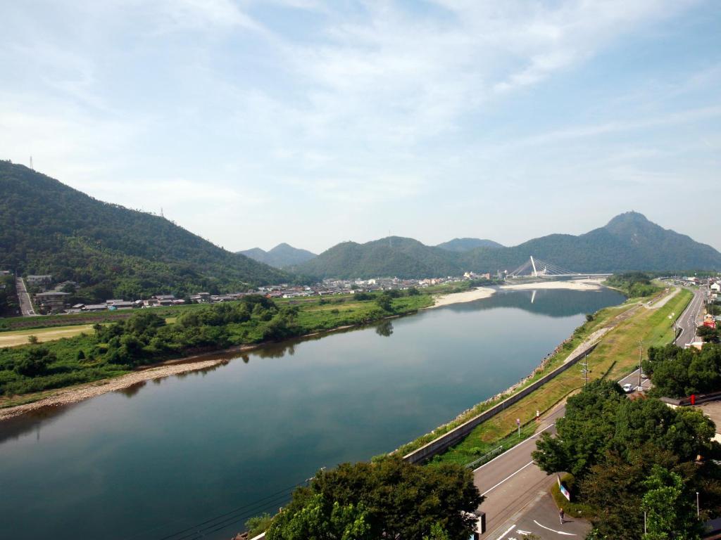 Nagaragawa Seiryu Hotel River View
