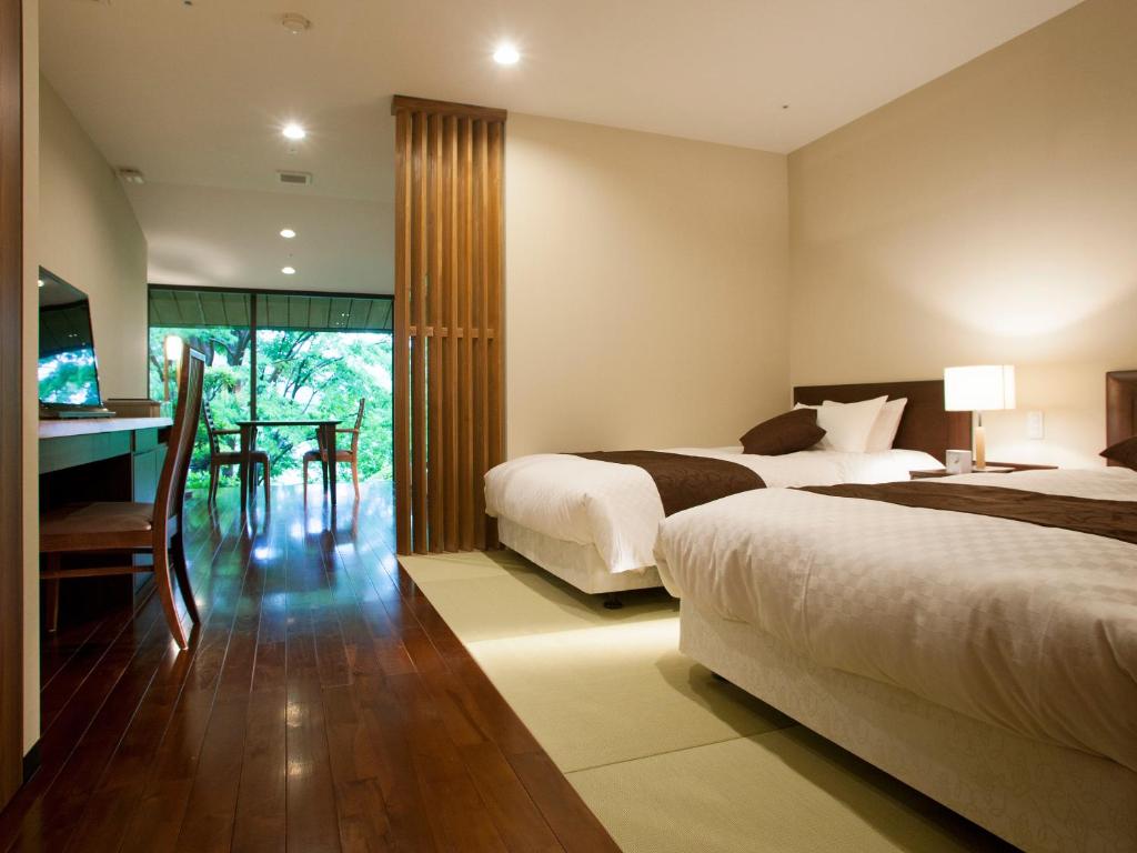 Nagaragawa Seiryu Hotel Twin Room